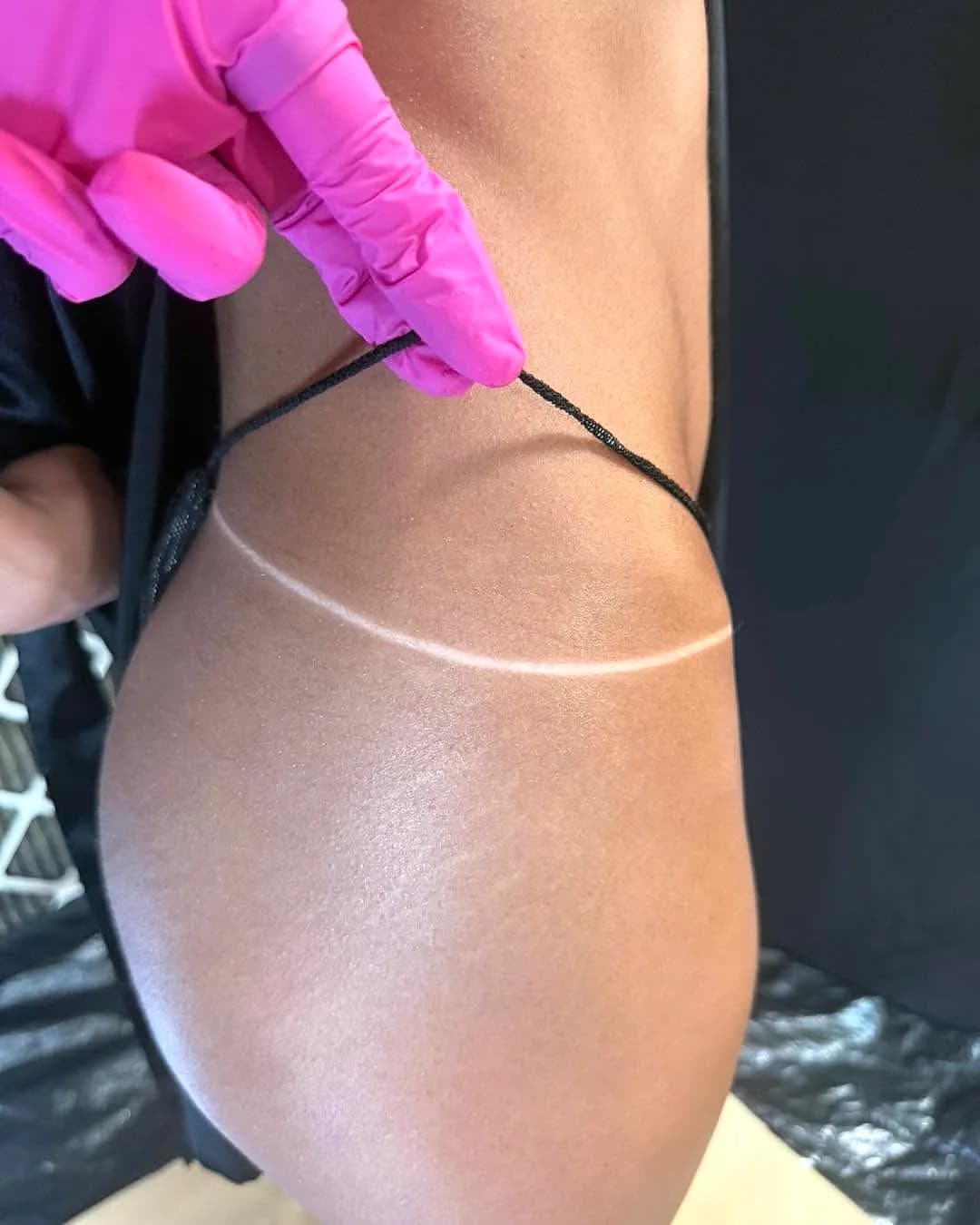 A Glowtoure custom spray tan in progress — private, professional application for a Roseville-area mobile appointment